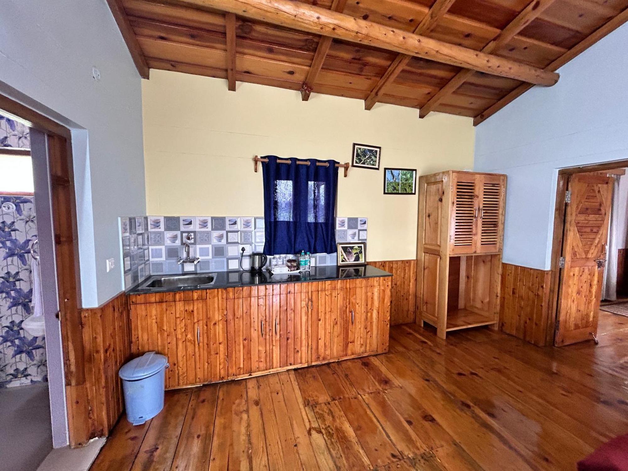 Kasar Himalaya Holiday Resort, Binsar Rd Almora Dış mekan fotoğraf