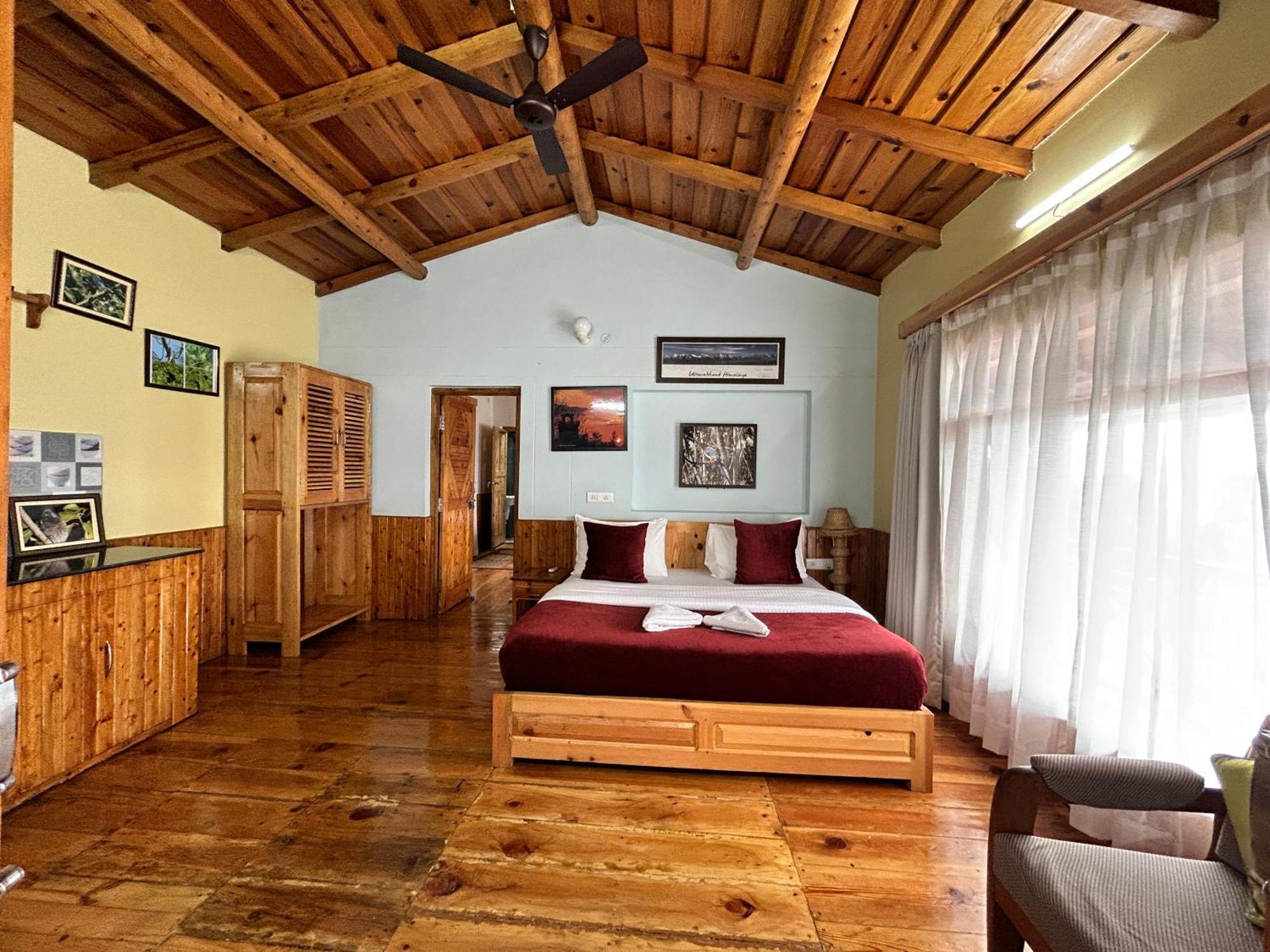 Kasar Himalaya Holiday Resort, Binsar Rd Almora Dış mekan fotoğraf