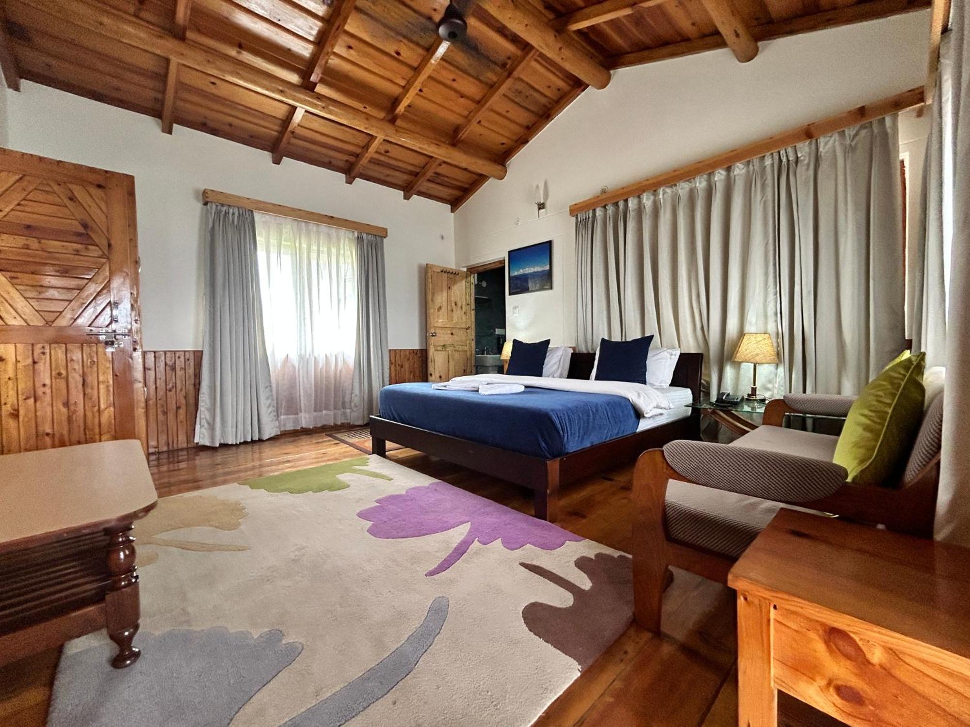 Kasar Himalaya Holiday Resort, Binsar Rd Almora Dış mekan fotoğraf
