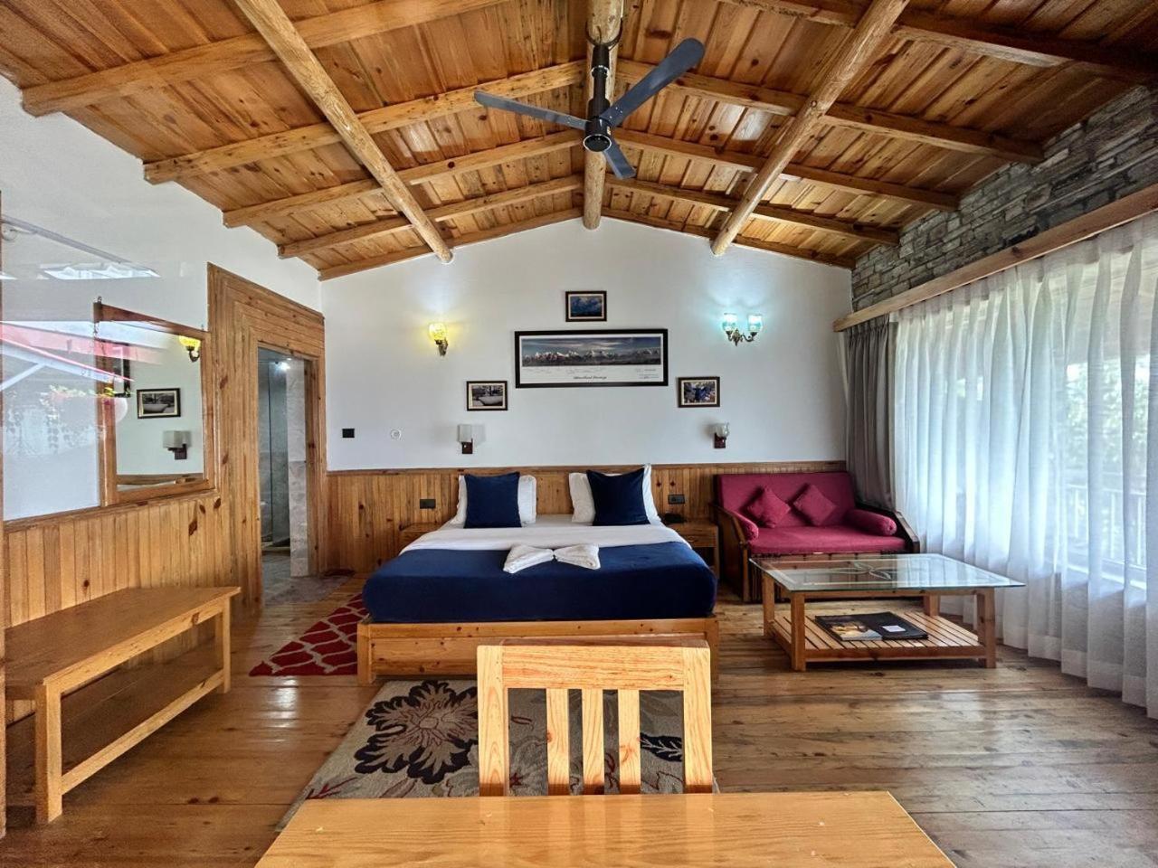 Kasar Himalaya Holiday Resort, Binsar Rd Almora Dış mekan fotoğraf