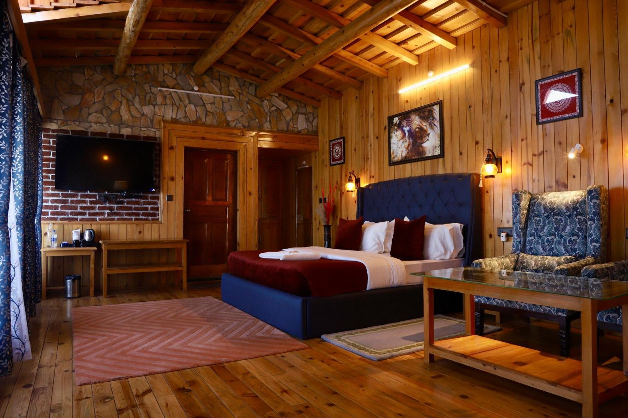 Kasar Himalaya Holiday Resort, Binsar Rd Almora Dış mekan fotoğraf