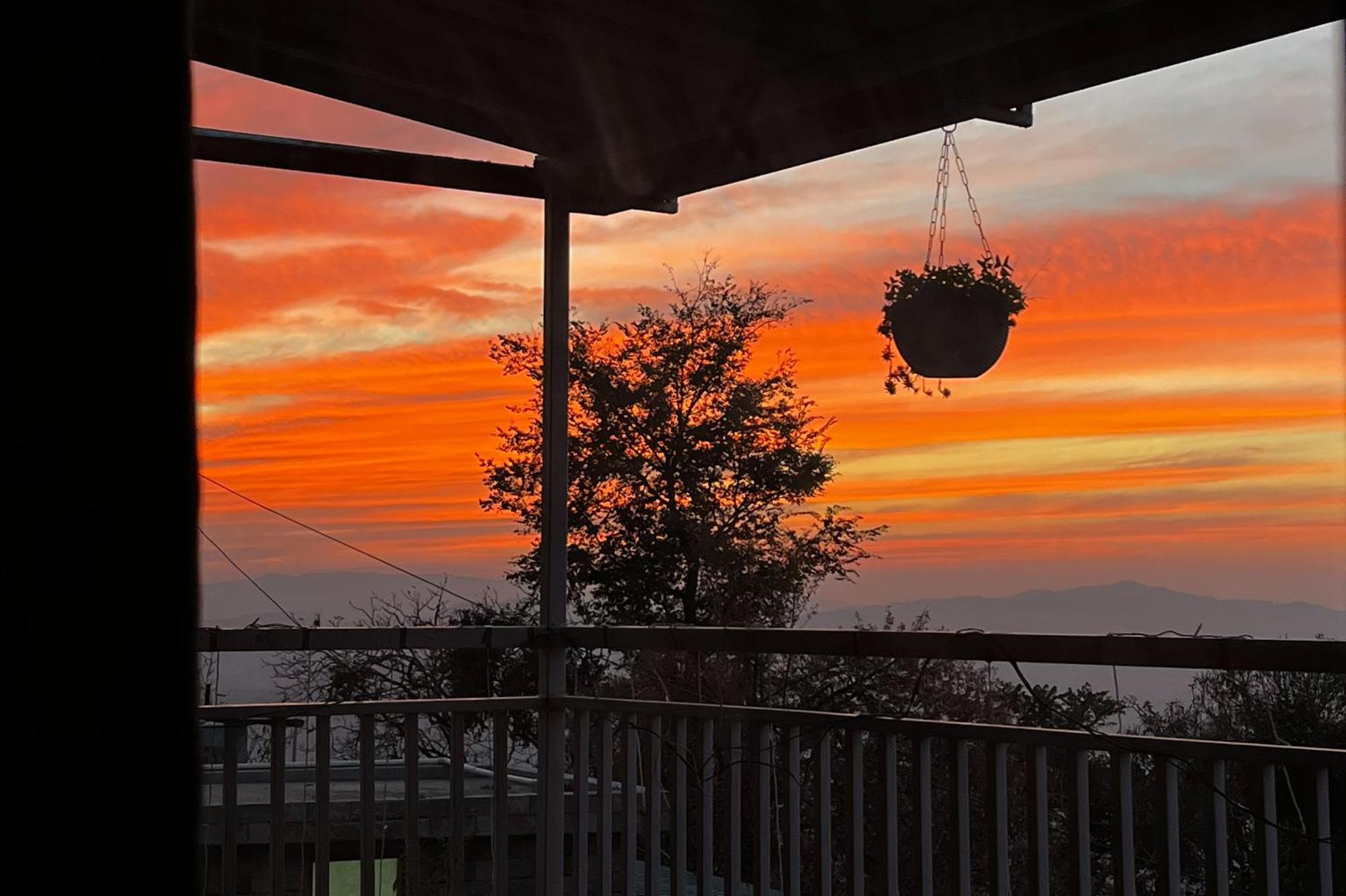 Kasar Himalaya Holiday Resort, Binsar Rd Almora Dış mekan fotoğraf