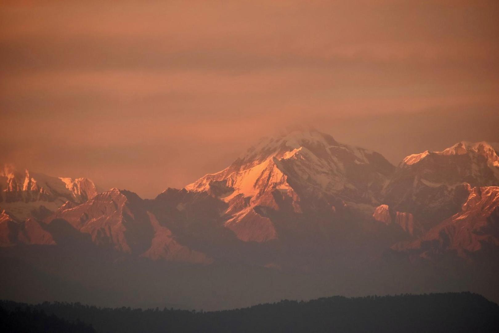 Kasar Himalaya Holiday Resort, Binsar Rd Almora Dış mekan fotoğraf