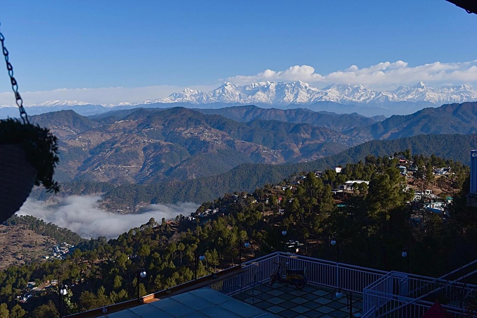 Kasar Himalaya Holiday Resort, Binsar Rd Almora Dış mekan fotoğraf
