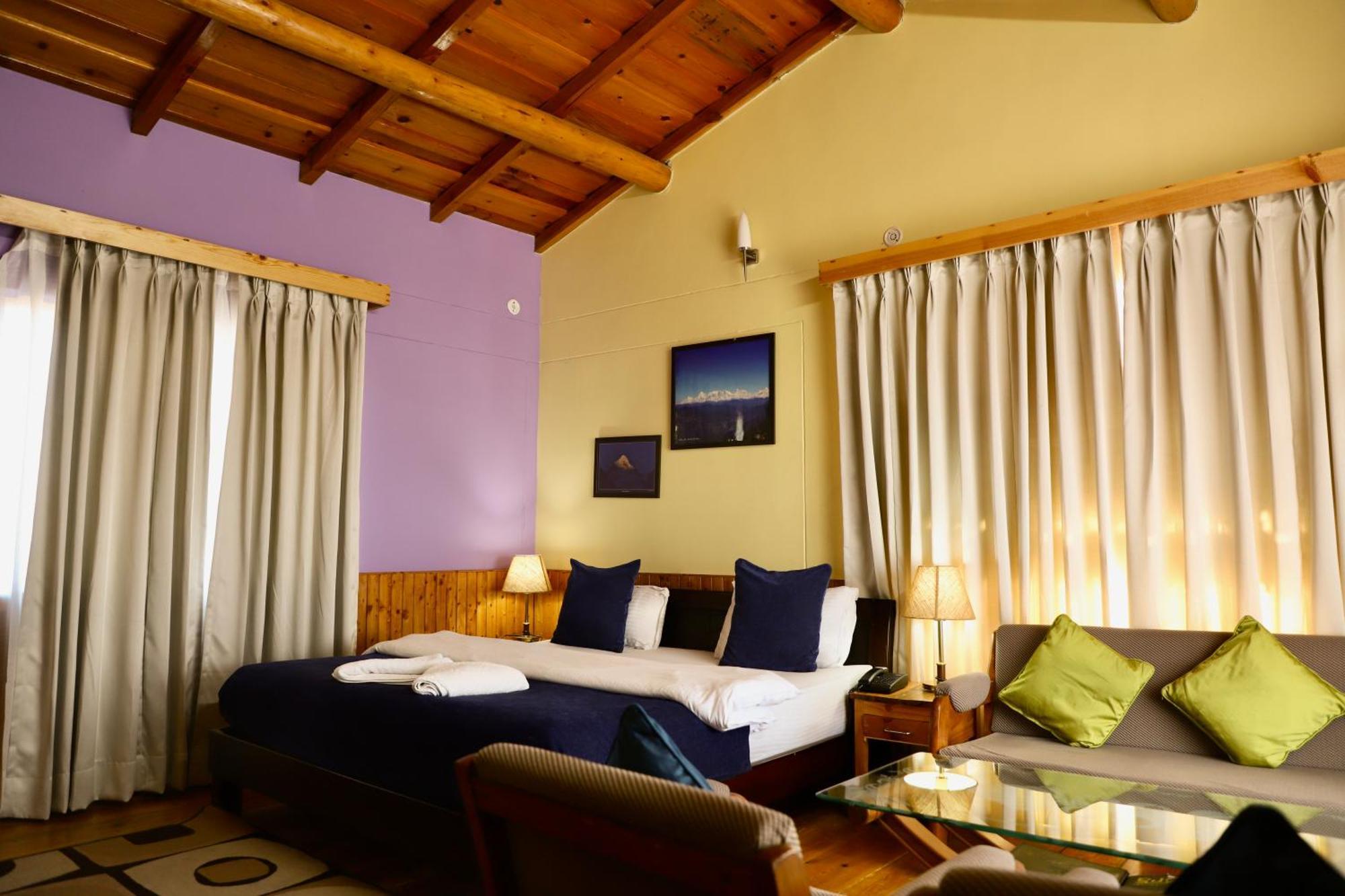 Kasar Himalaya Holiday Resort, Binsar Rd Almora Dış mekan fotoğraf