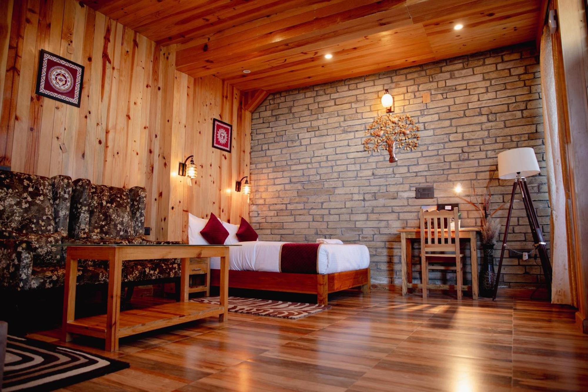 Kasar Himalaya Holiday Resort, Binsar Rd Almora Dış mekan fotoğraf